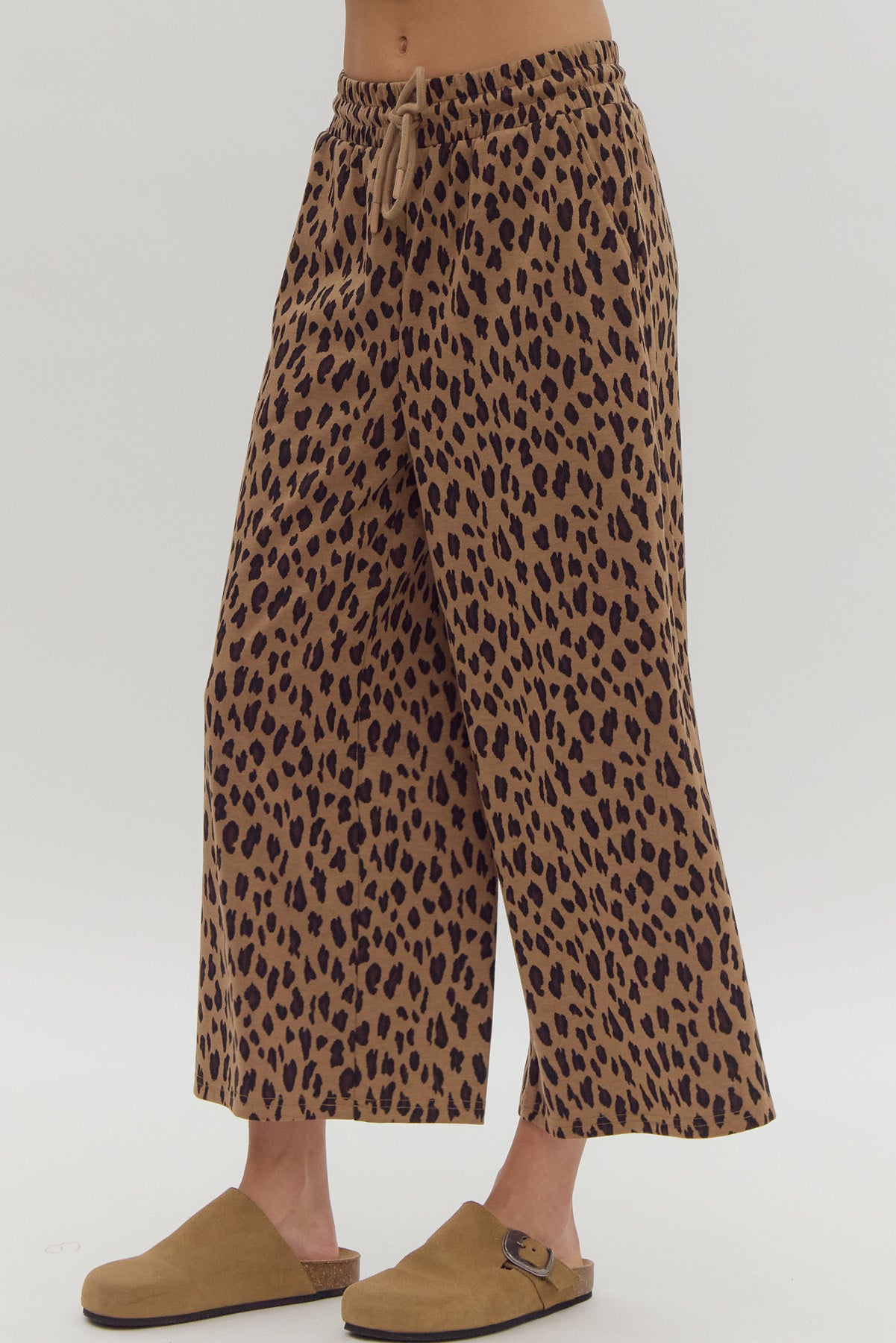 Analisa Cropped Pants (Camel)