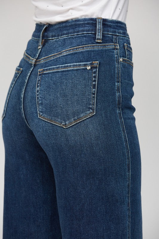 Pyper Super High Rise Skater Jean